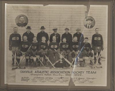 Oakville Athletic Assoc.  Hockey Team 1921-22