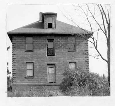 Cement block home on former James Weir farm, Thessalon,  1916