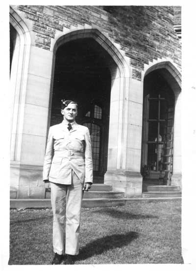 Capt. Ken McLennen B12075, Bren Gun Instructor, circa 1941