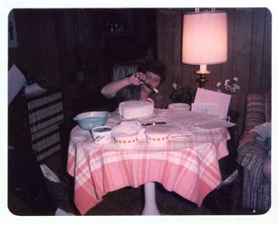 Cake decorating from start to finish, 1984.