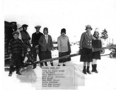 Outdoor Group Photo, Thessalon, 1923