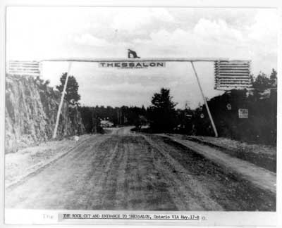 Highway entrance to Thessalon, 1920