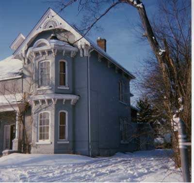 Simon Dyment Home, Barrie, 1989 (2)