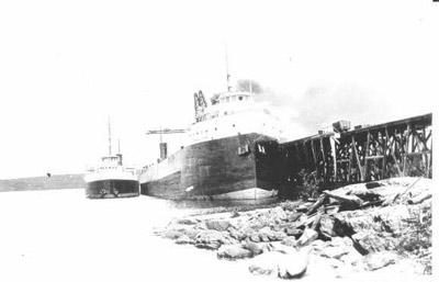 The Frank Billings Coal Boat