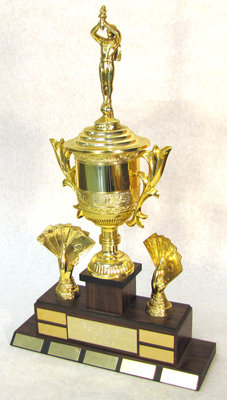 Texas Hold-Em Trophy