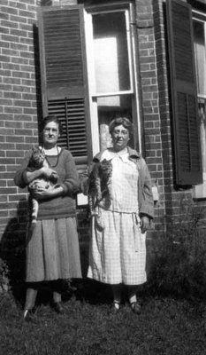 Lucy Maud Montgomery and Myrtle Webb portrait, Guelph, ON. 1926