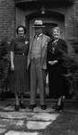 Evelyn (?), Ewan & Lucy Maud Montgomery, 1937.  Toronto, ON.