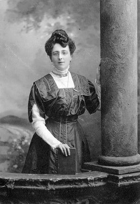 Lucy Maud Montgomery age 33, 1907.