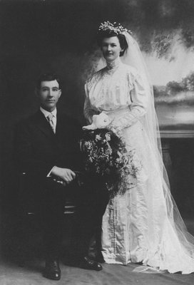 Wedding portrait of Ella May Hyatt and Robert Reid