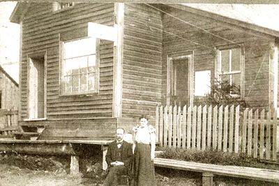 William and Florence Marry Croswell in front of their home