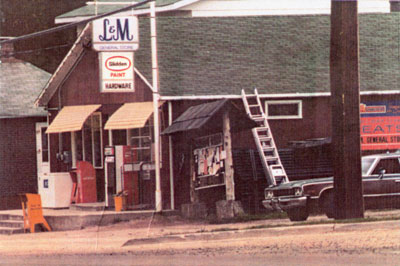 Loo Balicki Store, Dunchurch, circa 1968