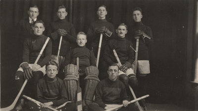 Evangelical Lutheran Seminary of Canada hockey team