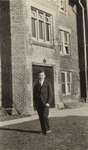 Alex Potter standing in front of Willison Hall