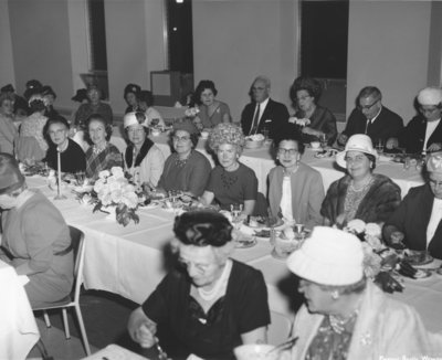 Women's Auxiliary of Waterloo Lutheran University annual meeting banquet, 1963