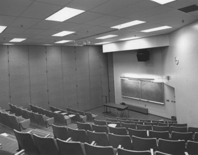 Classroom in Peters Building, Wilfrid Laurier University