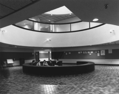 Students in Peters Building, Wilfrid Laurier University