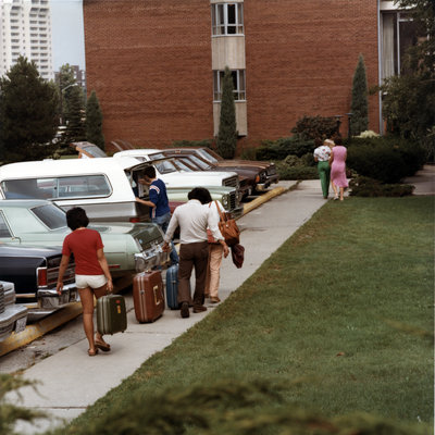 Residence move-in day, Wilfrid Laurier University