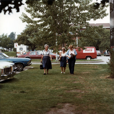 Residence move-in day, Wilfrid Laurier University