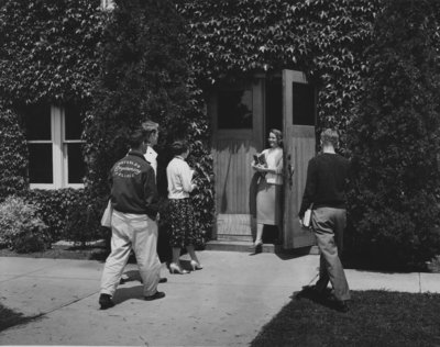 Waterloo College students in front of Willison Hall