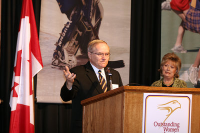 Outstanding Women of Laurier luncheon, 2006