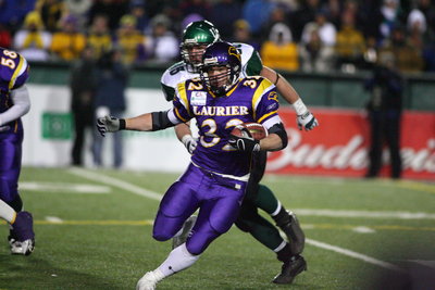 Nick Cameron during the 2005 Vanier Cup national championship game