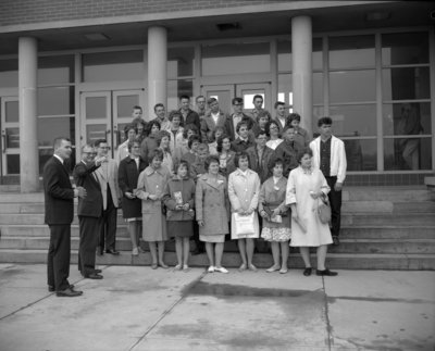 Group on steps of Arts Building, Waterloo Lutheran University