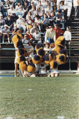 Wilfrid Laurier University cheerleaders