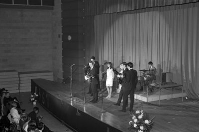 Serendipity Singers performing at Waterloo Lutheran University Winter Carnival, 1967