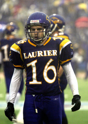 Ian Logan, Wilfrid Laurier University football player