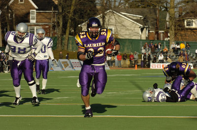 2005 Yates Cup game