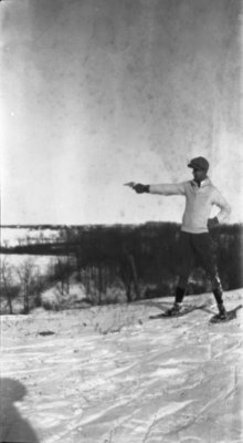 Earle Shelley holding a gun