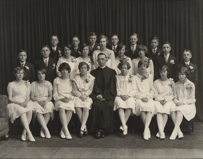 St. Peter's Evangelical Lutheran Church confirmation class, 1928