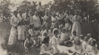 Church picnic, Evangelical Lutheran Church of the Redeemer, Montreal, Quebec