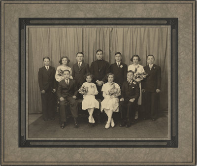 Evangelical Lutheran Church of the Redeemer confirmation class, 1935