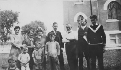 Rev. Max Voss and family