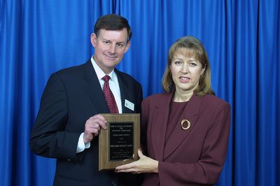 Shirley Lichti receiving the School of Business and Economics Outstanding Teacher Award at the annual award ceremony, 2002
