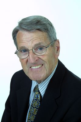 Lyle S. Hallman, 2002
