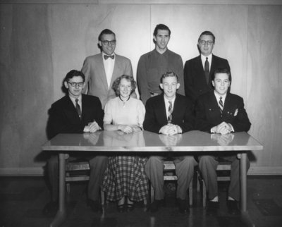 Waterloo College Athletic Directorate, 1953-54