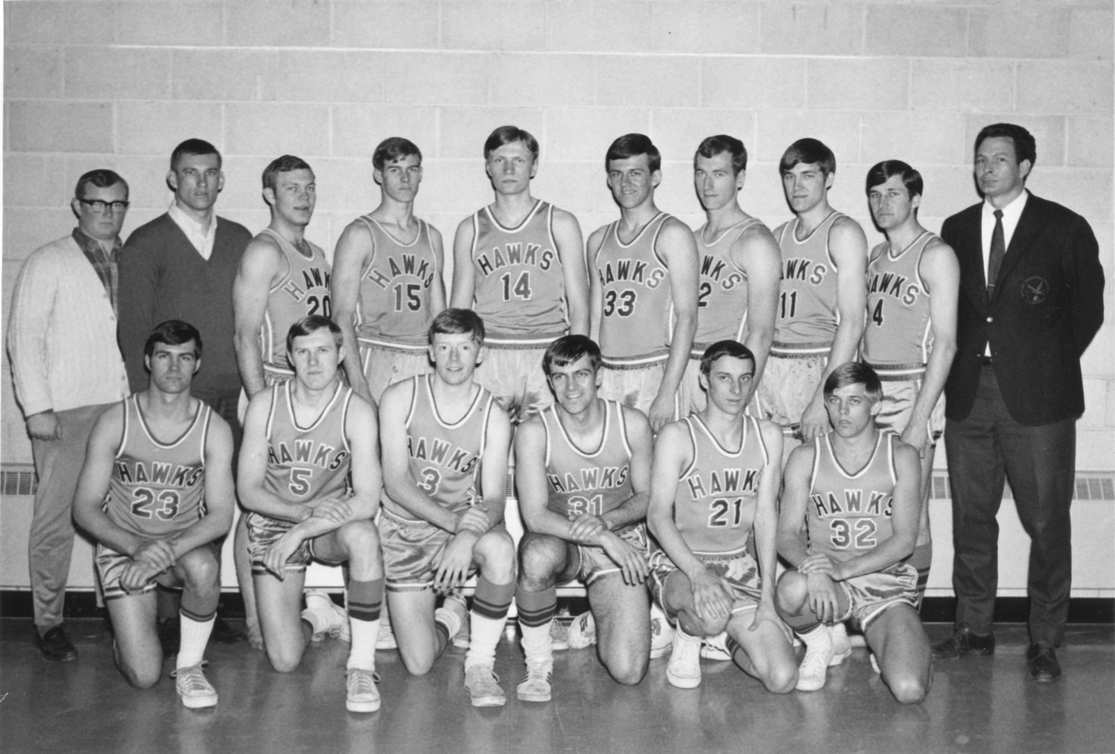 Waterloo Lutheran University men's basketball team, 196869 Laurier