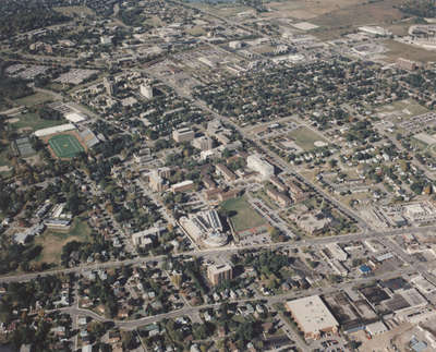 Aerial view of Wilfrid Laurier University, 1994