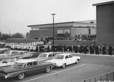 Procession at the service of dedication of the Waterloo Lutheran Seminary building