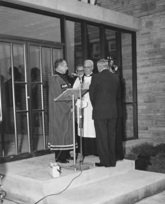 Dedication of the Waterloo Lutheran Seminary building