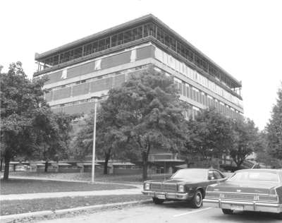 Wilfrid Laurier University Library, Phase 3 construction