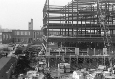 Construction of the Central Teaching Building, Waterloo Lutheran University