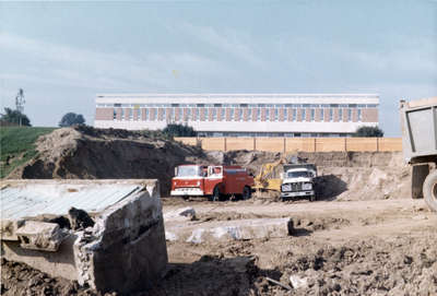 Construction of the Central Teaching Building, Waterloo Lutheran University