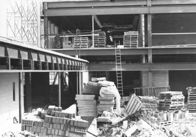 Construction of the Central Teaching Building, Waterloo Lutheran University