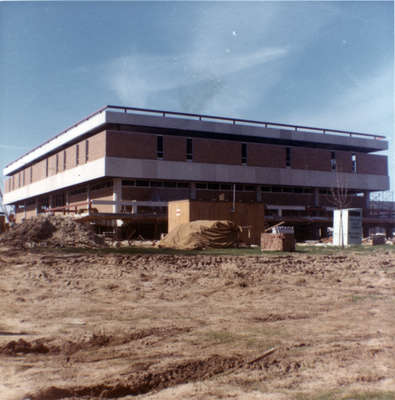 Waterloo Lutheran University Library, phase 1 construction