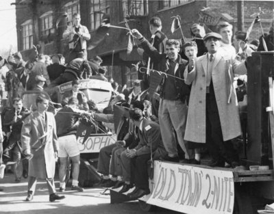 Waterloo College Homecoming parade, 1955