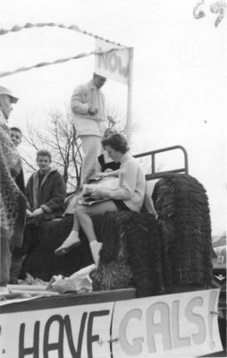 Waterloo College Homecoming parade, 1955