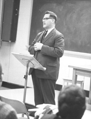 Gordon Fairweather speaking at Waterloo Lutheran University